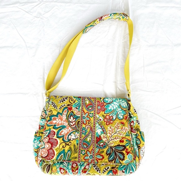Vera Bradley Quilted Provencal Messenger Crossbody Baby Diaper Bag - Picture 2 of 5